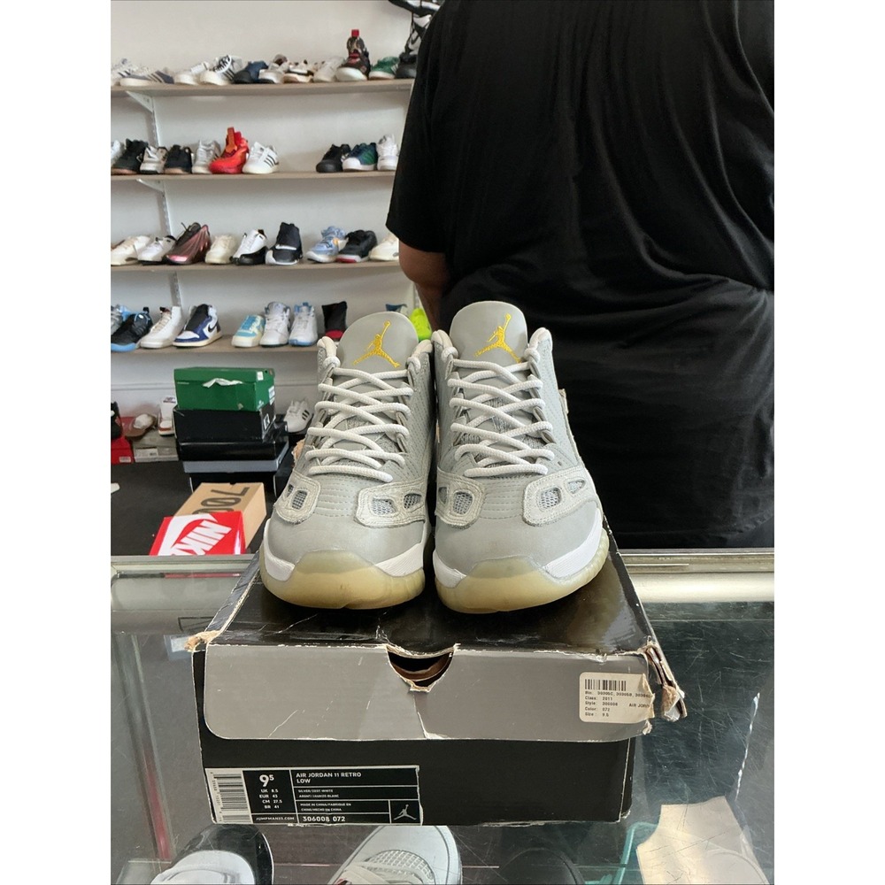 Nike Air Jordan 11 Retro IE Low Silver Size 9.5 306008-072